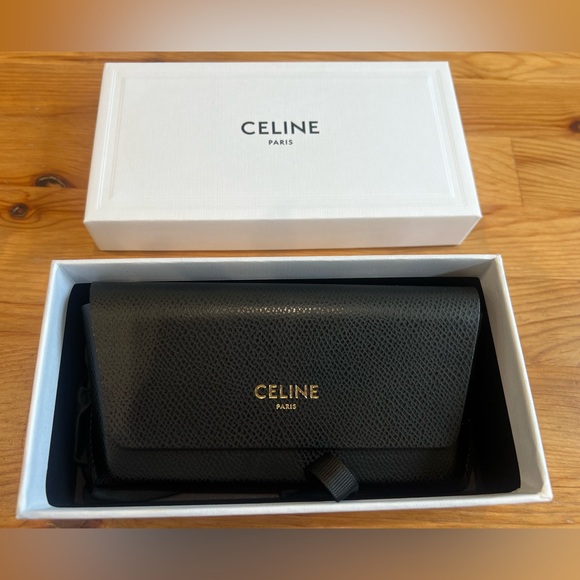 Celine Paris Triomphe Sunglasses - oval - Picture 7 of 8
